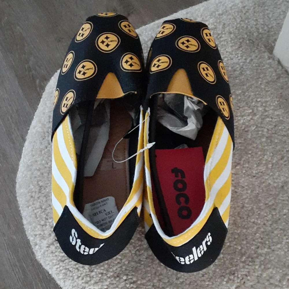 Shoes - Picture 3 of 3